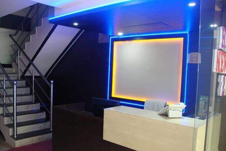 Seaqueen Residency Hotel Chennai Exterior foto
